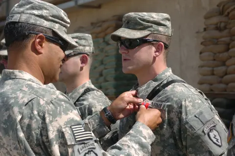 Paratroopers acknowledged for acts of valor