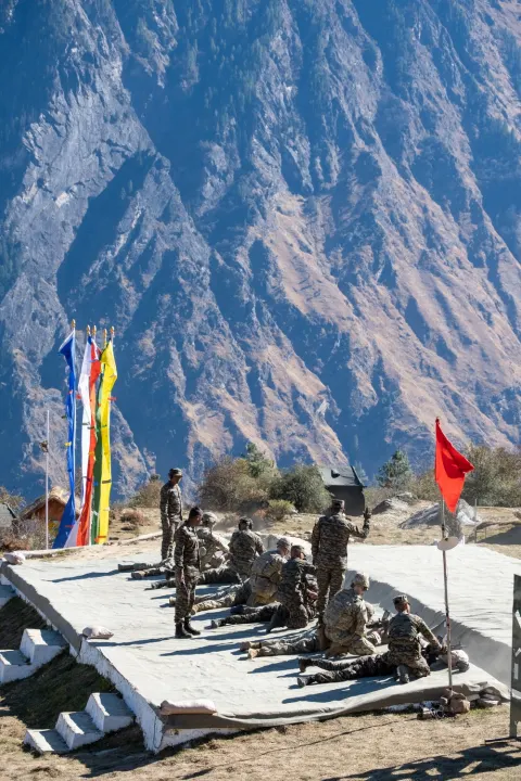 US and Indian Soldiers